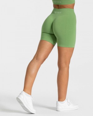 Teveo Timeless Scrunch Kurze Sporthose Damen Olivgrün | XYR-7794